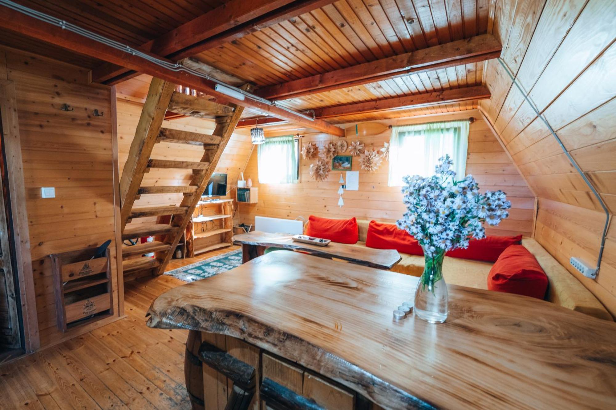 Vikendica Pustolov - Uvac, Zlatar Villa โนวาวาโรช ภายนอก รูปภาพ